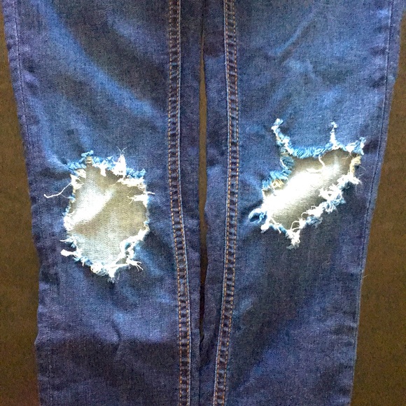 Free People busted knee skinny jeans - Picture 4 of 8